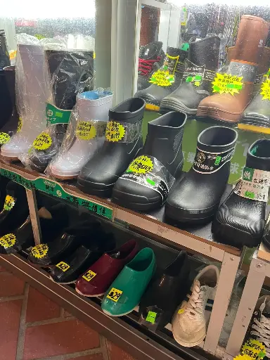 各類防水鞋特價$99起